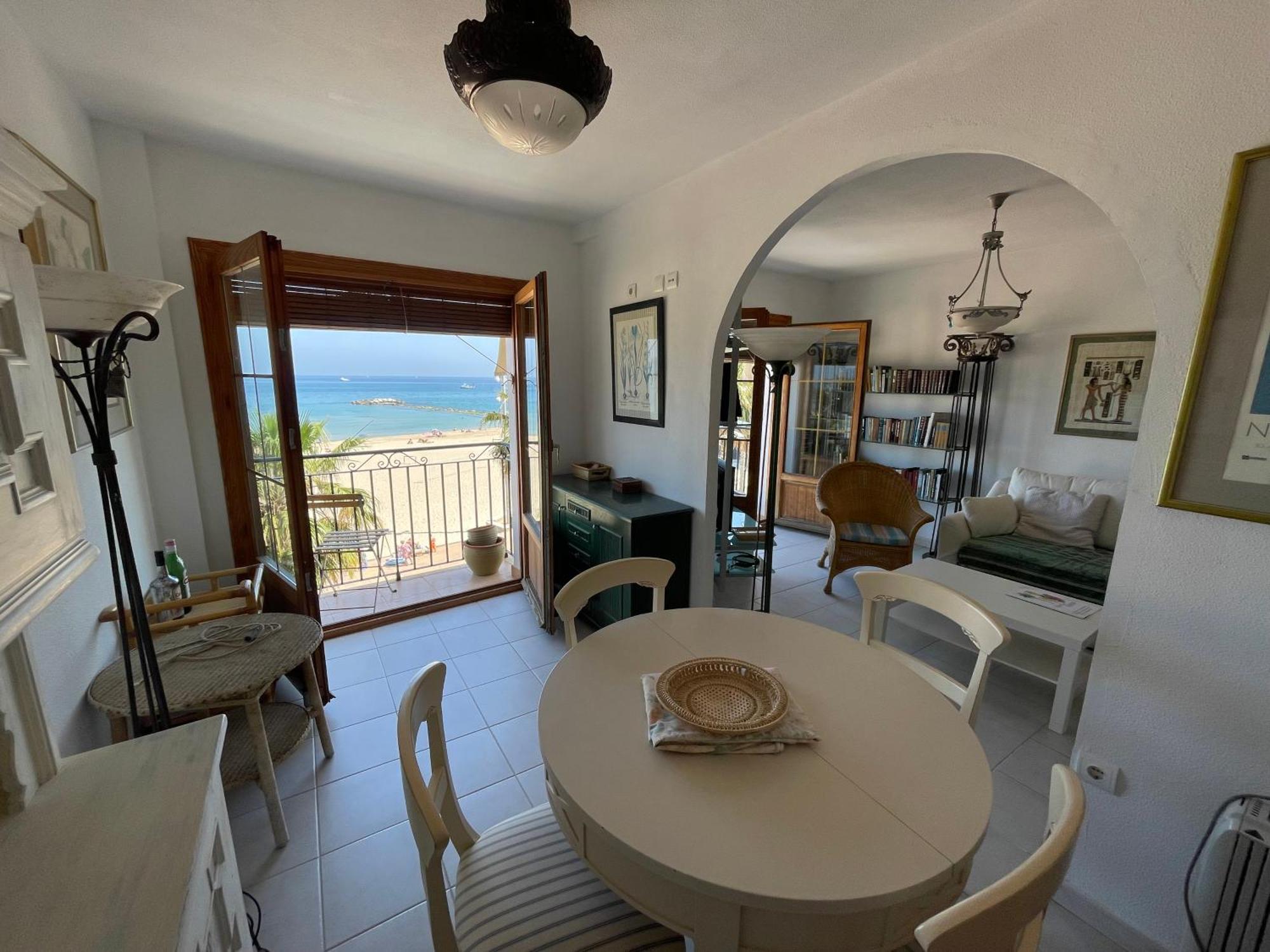 Ar3A, Lujoso Apartamento En Primera Linea Del Casco Historico Villajoyosa Dış mekan fotoğraf